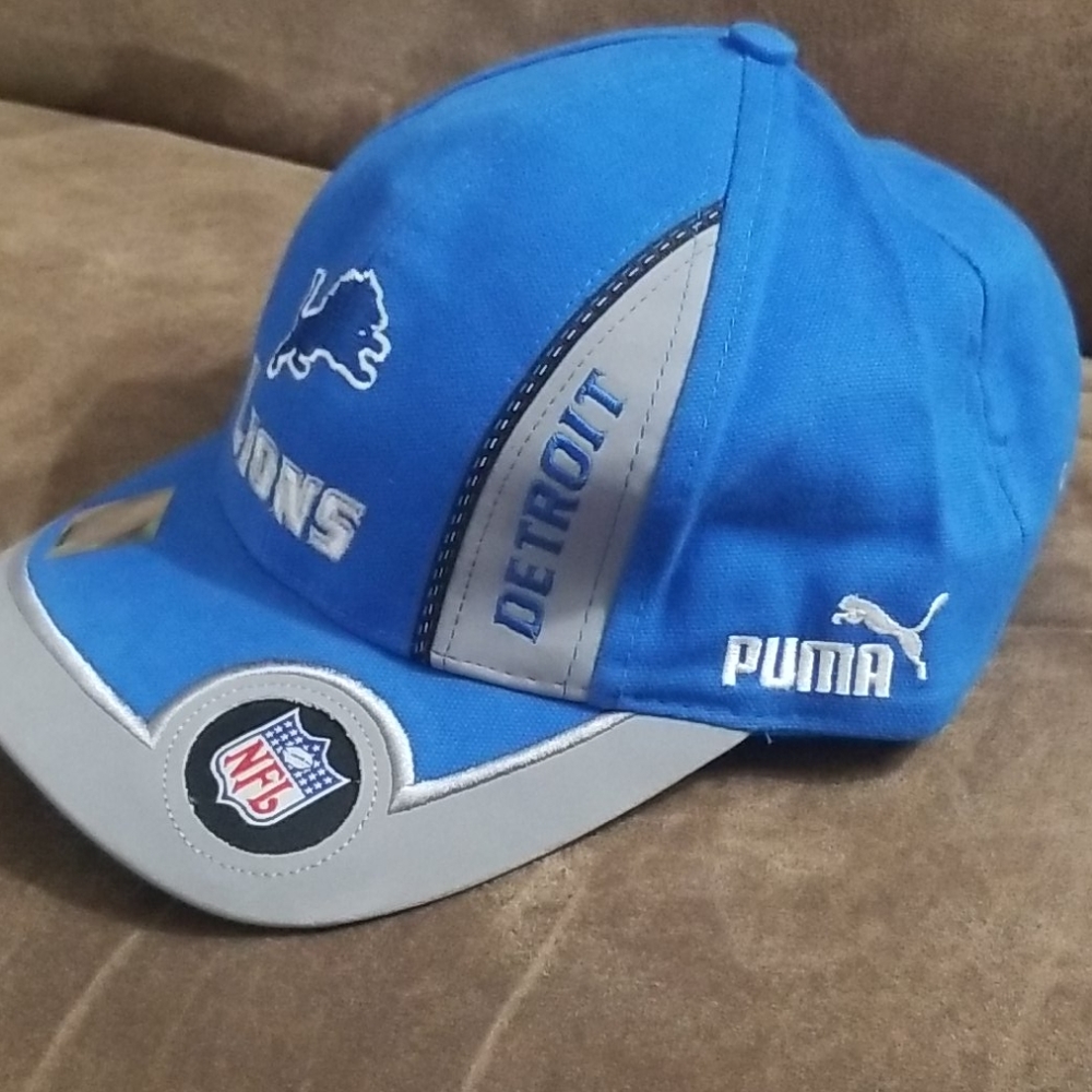 HAT - Picture 2 of 7
